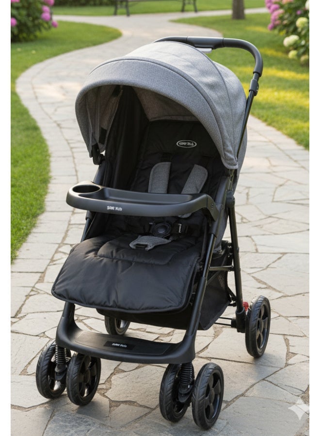 اس ام ار كيدز عربة أطفال خفيفة قابلة للطي من SMR Kids – مزودة بحزام أمان ثلاثي النقاط ومظلة واقية وسلة تخزين واسعة، تصميم مريح وآمن من الولادة حتى 3 سنوات (رمادي) - Image 1
