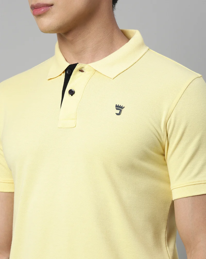 Joven Men Yellow Solid Polo Collar Pure Cotton T-Shirt