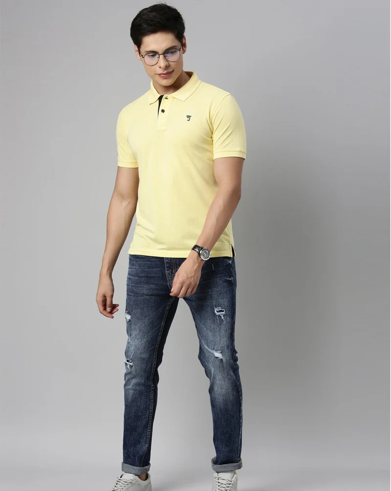 Joven Men Yellow Solid Polo Collar Pure Cotton T-Shirt