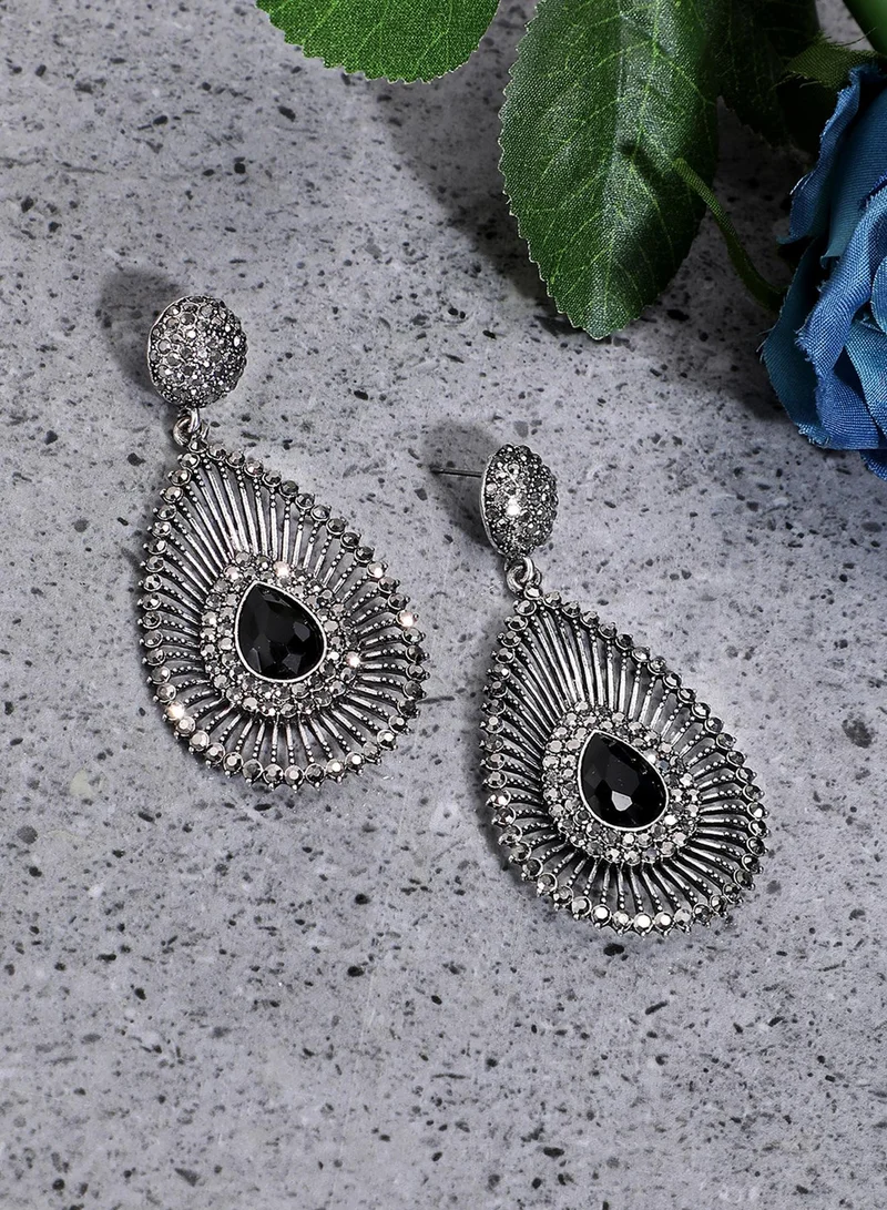 SOHI Stone Lined Teardrop Artificial Drop Earring Jewellery