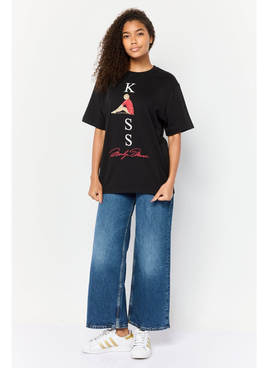 Marilyn Monroe - Women Oversized Fit Crew Neck Short Sleeves Graphic Print T-Shirt, Black - Image 1