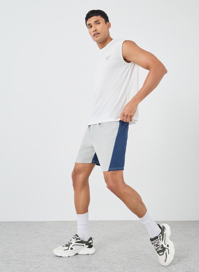 ستايلي اكتيف شورت ستايلي بألوان متداخلة بقصة عادية بطول  بوصة - Image 2