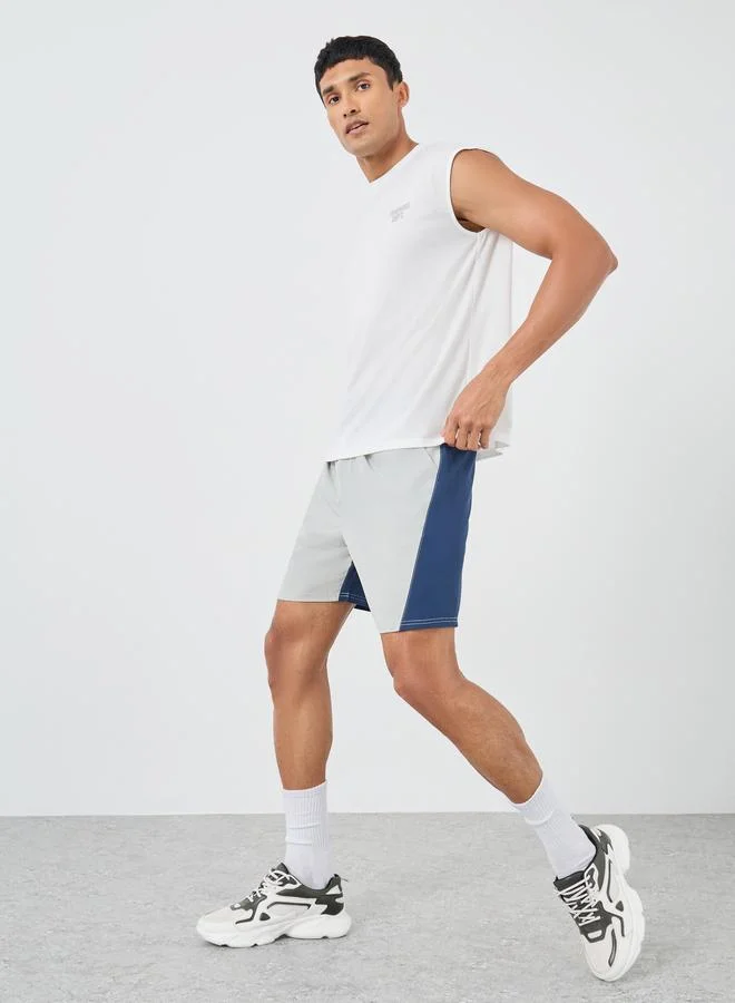 Styli Active Color Block Regular Fit 7inch Shorts