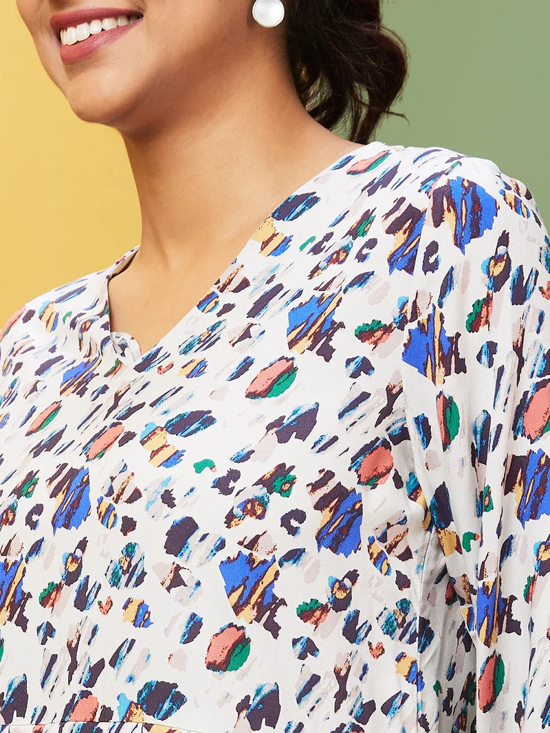 globus Globus Women Cream-Coloured & Blue Abstract Printed V-Neck Puff Sleeve Gathered Peplum Top