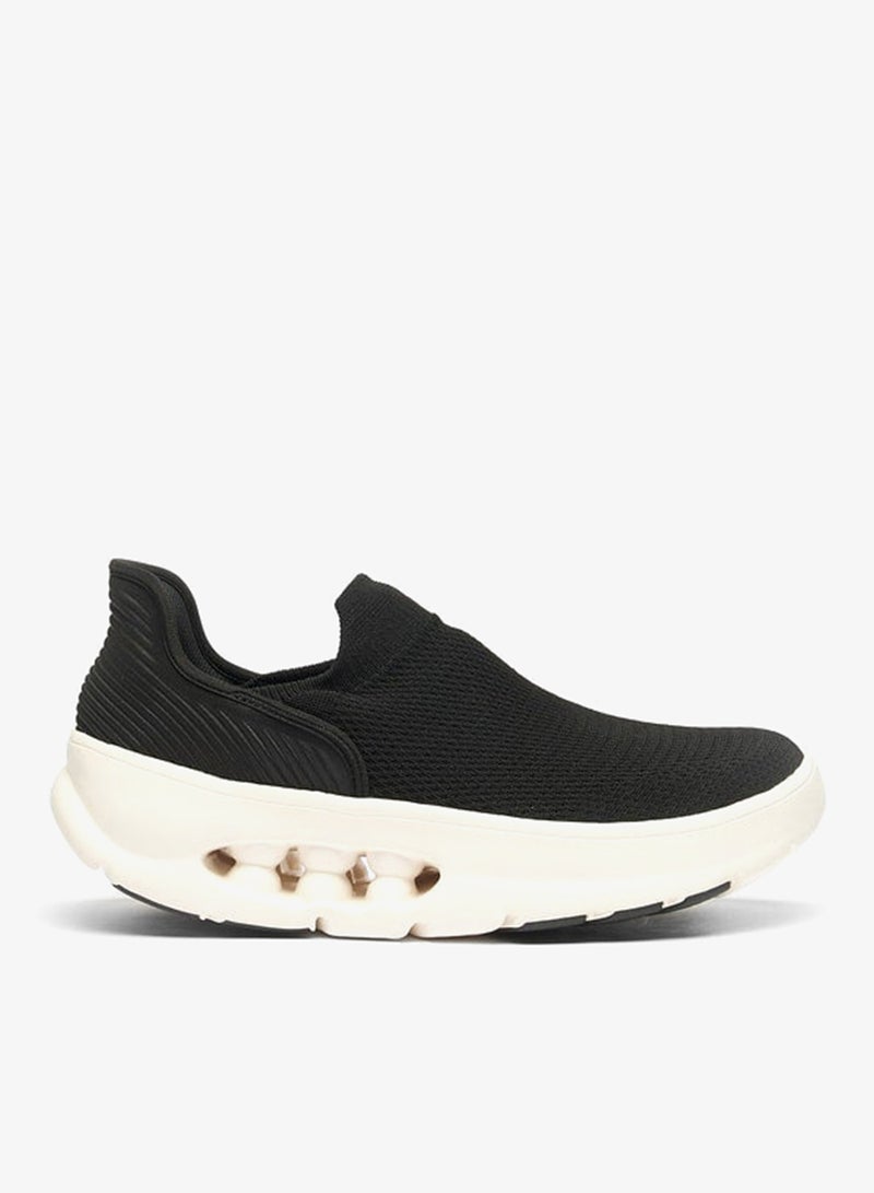 Dash Men Textured Slip On Sports Shoes - Image 3