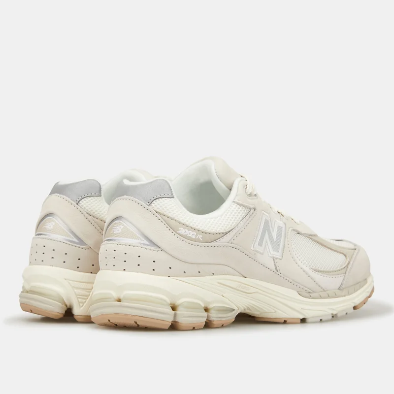 New Balance Women's 2002R Shoe