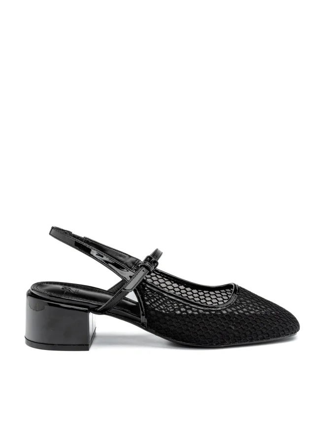 باتا حذاء بحزام خلفي بسطح محكم