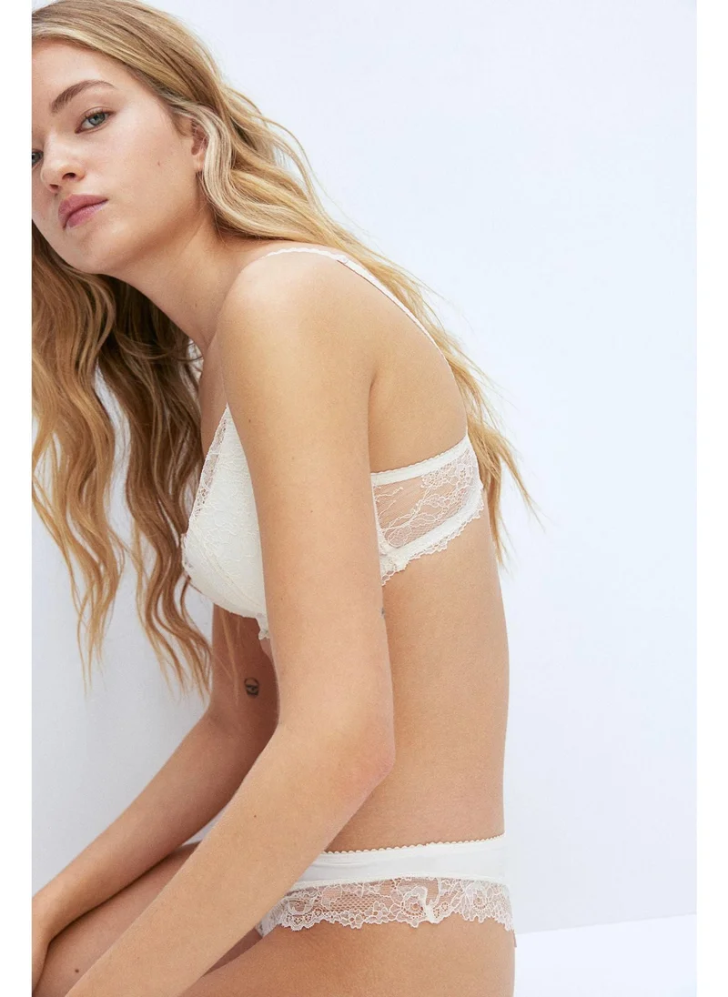 اتش اند ام Padded underwired demi lace bra
