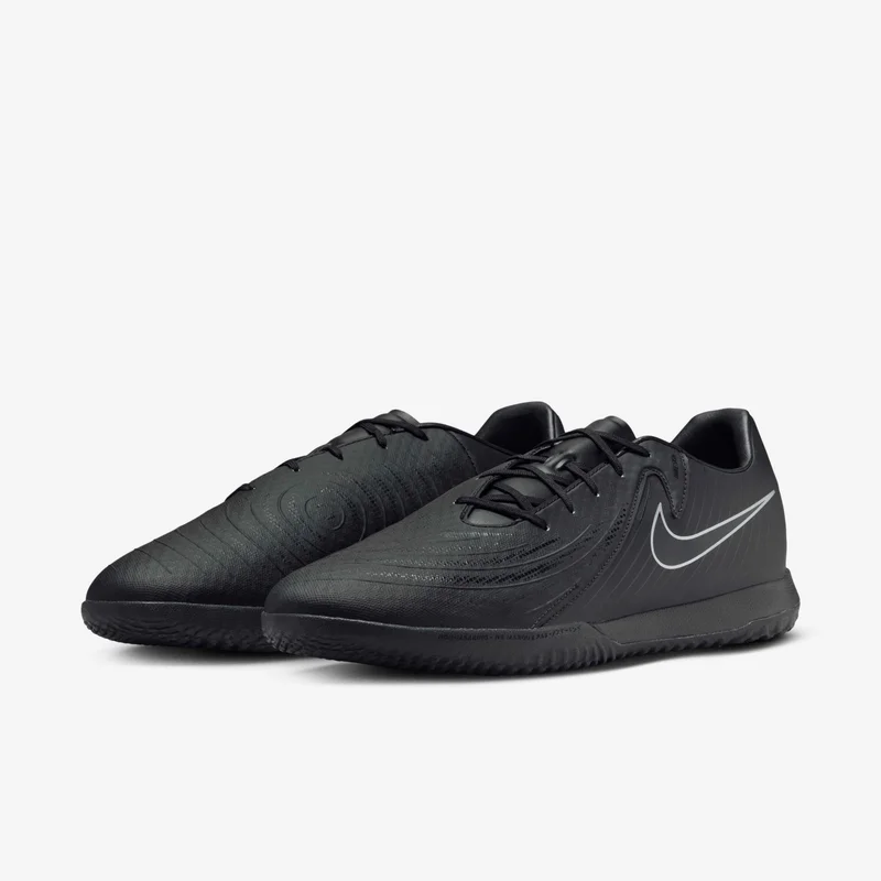 Nike Phantom GX 2 Academy IC Football Shoes