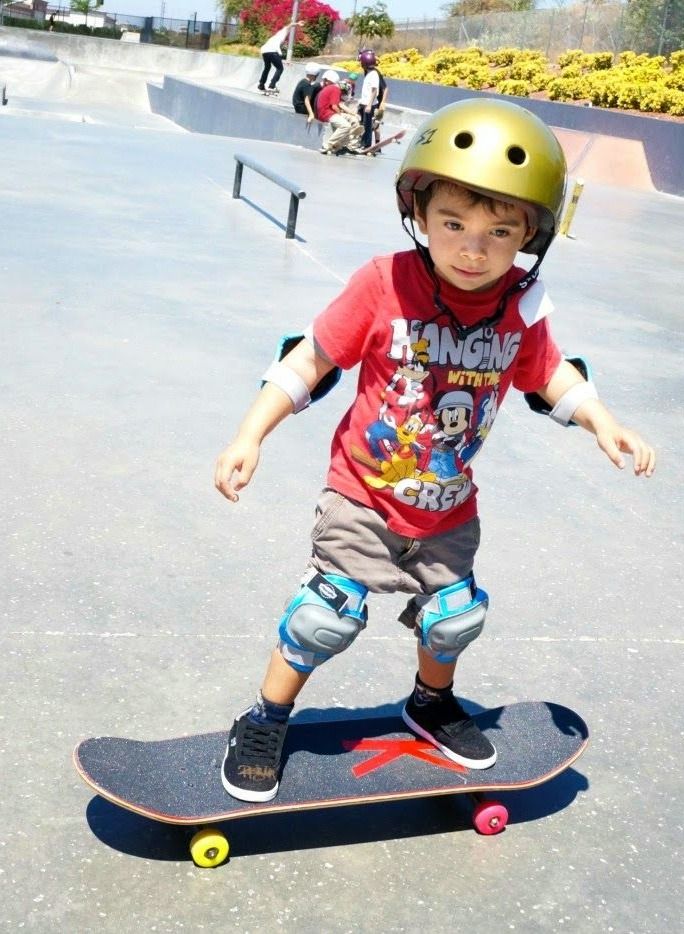 PAMEER Skate Board for Kids Ages 6-14 Size 43 x13 cm Deck Size Skateboards for Teens Beginners for Girl & Boys Supports Assorted Color Pattern - Image 2