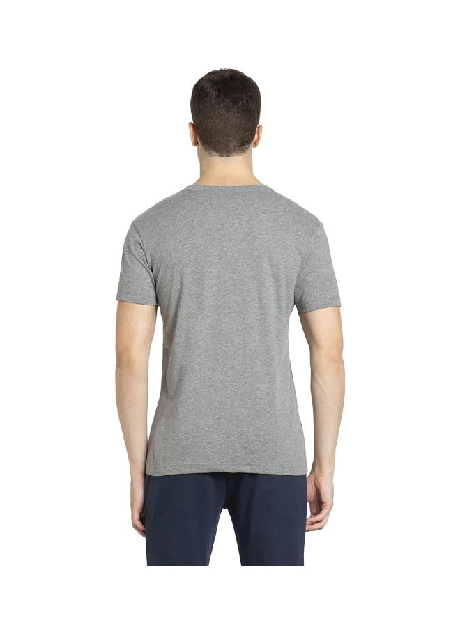 JOCKEY - Jockey 2726 Men Super Combed Cotton Rich Solid V Neck Half Sleeve T Shirt - Image 1