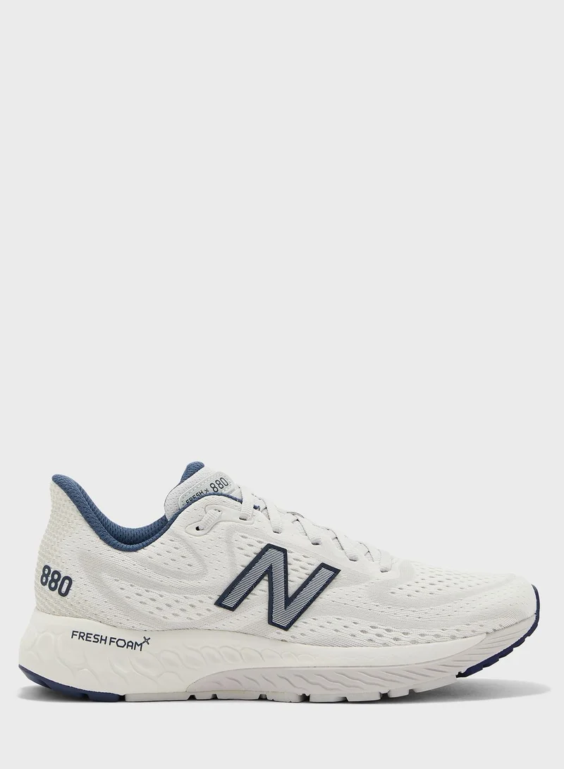 New Balance 880 Low Top Shoes