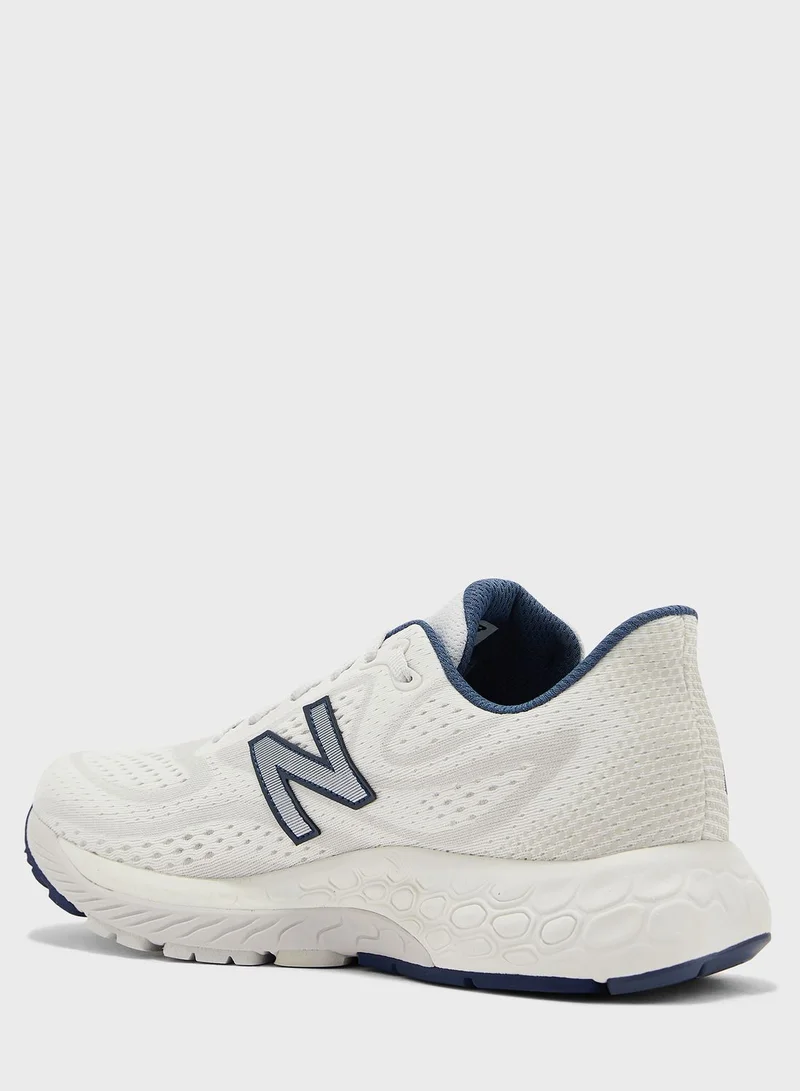 New Balance 880 Low Top Shoes
