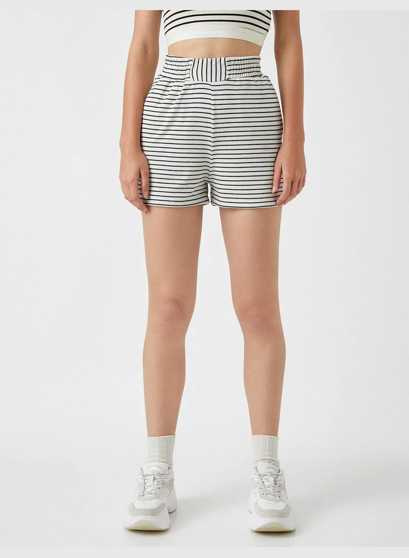 كوتون Stripe Short