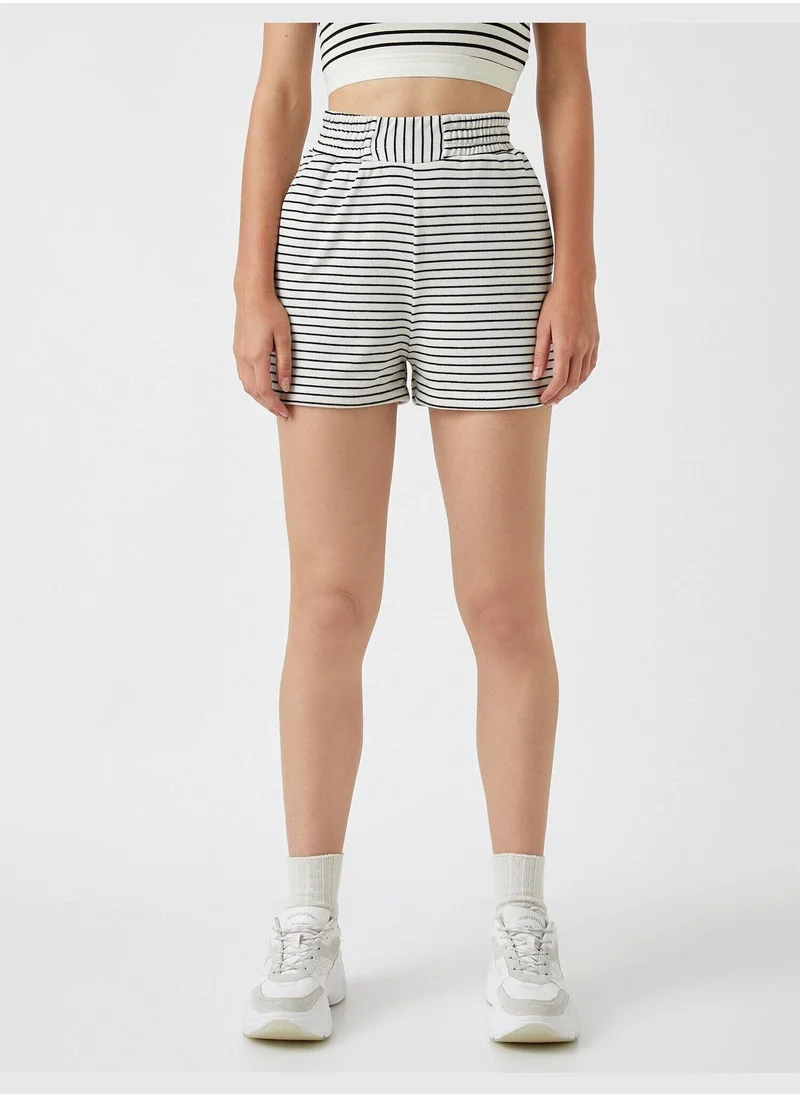 كوتون Stripe Short