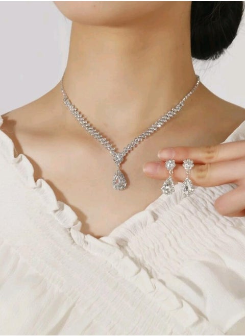 SHEIN sets necklase & earring set