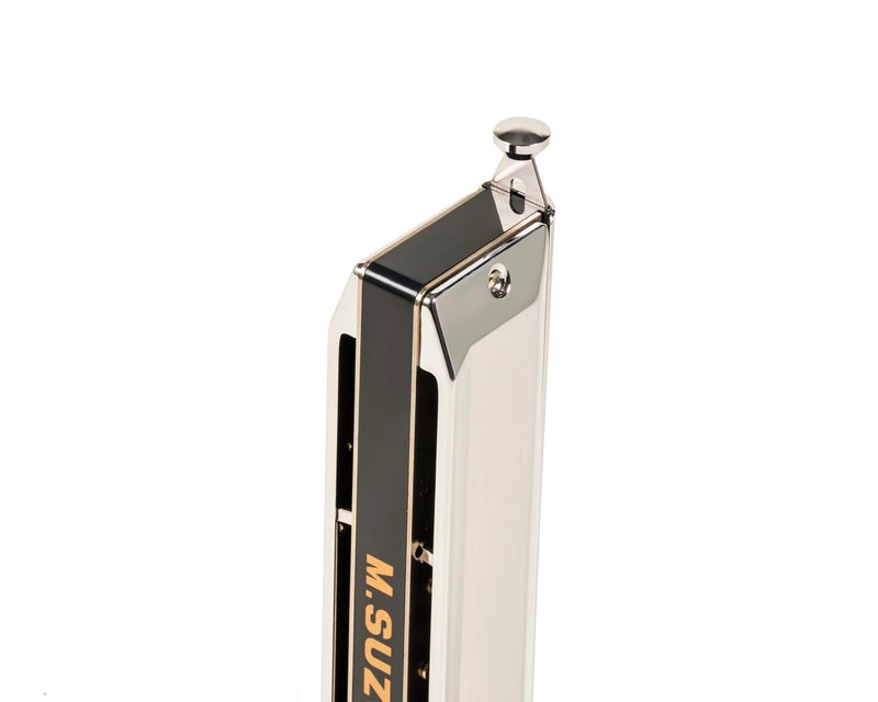 Suzuki SCX-64C Chromatix Series Harmonica Key of C, 64 Reeds, 16 Holes - Image 4