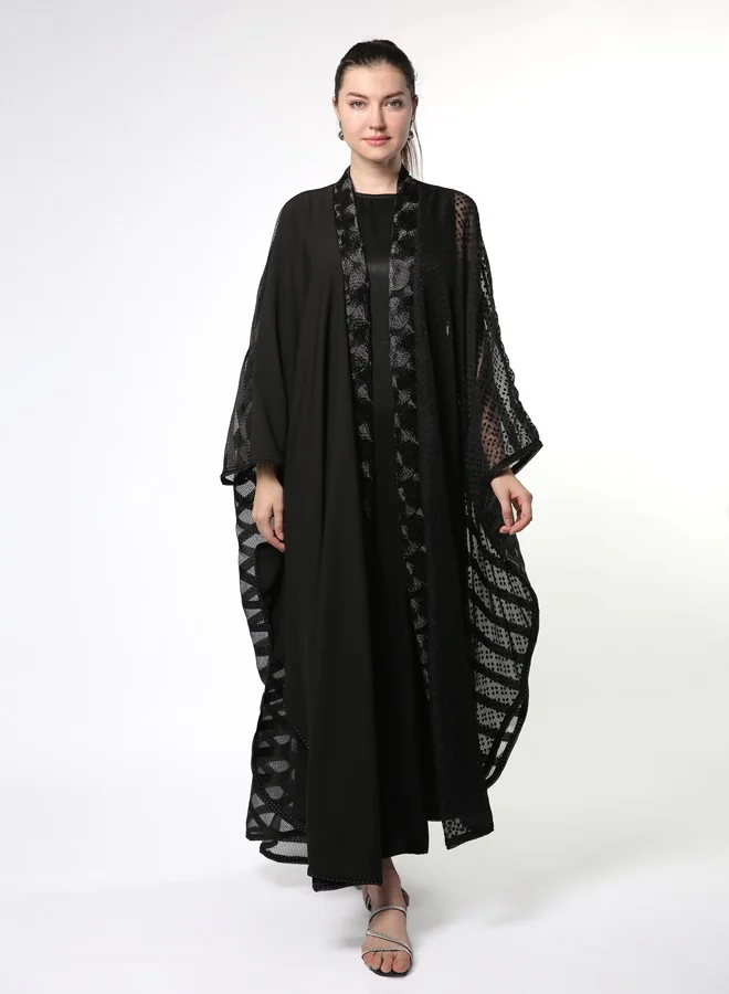 Line73 by Zahra Textured Kimono Abaya