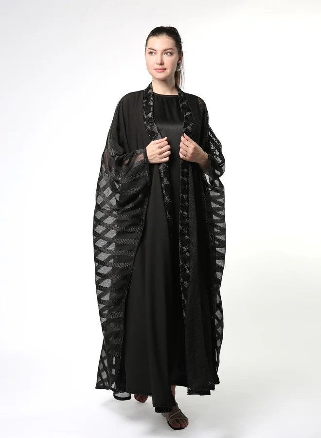 Line73 by Zahra Textured Kimono Abaya
