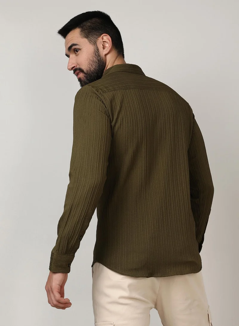 كامبوس سوترا Men's Olive Green Self-Design Striped Shirt