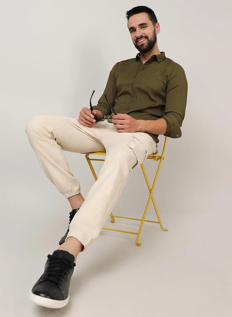 كامبوس سوترا Men's Olive Green Self-Design Striped Shirt