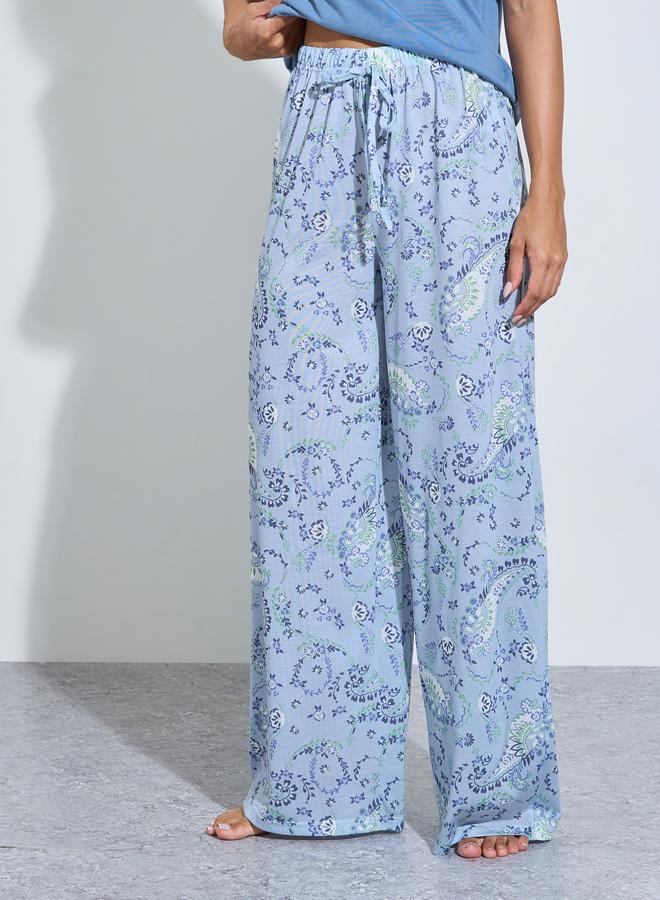 Styli Blue Solid V-Neck T-Shirt and Graphic Print Wide Leg Pants Pyjama Set - Image 5