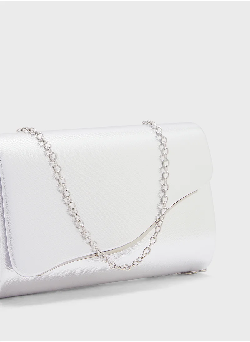 ايلا ليمتد اديشن Metal Detail Clutch Bag