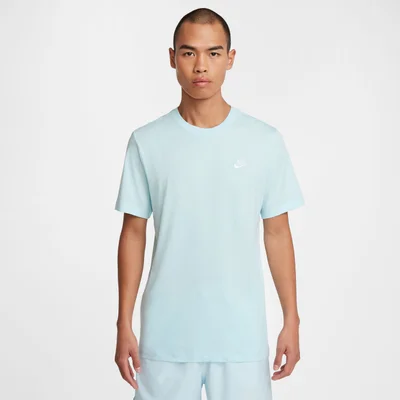 Nike Men's Sportswear Club T-Shirt