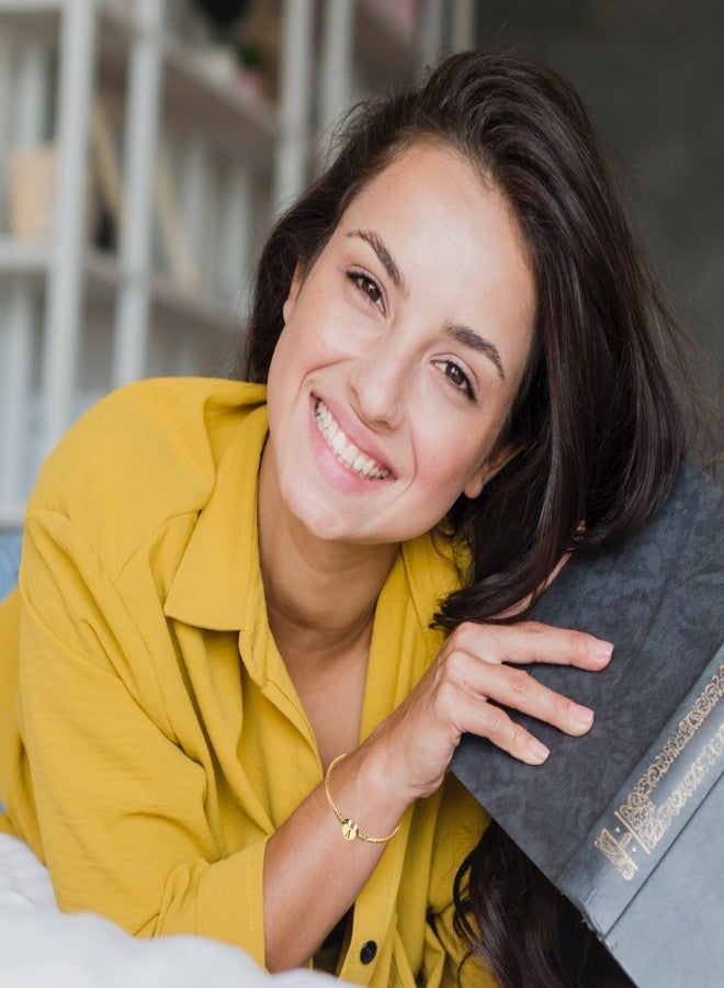 أساور ذهبية بحرف V من إس بي آي للمجوهرات للنساء، قابلة للتمدد، مصنوعة من الفولاذ المقاوم للصدأ، على شكل قلب، مزينة بحرف V، هدايا مجوهرات شخصية - Image 2