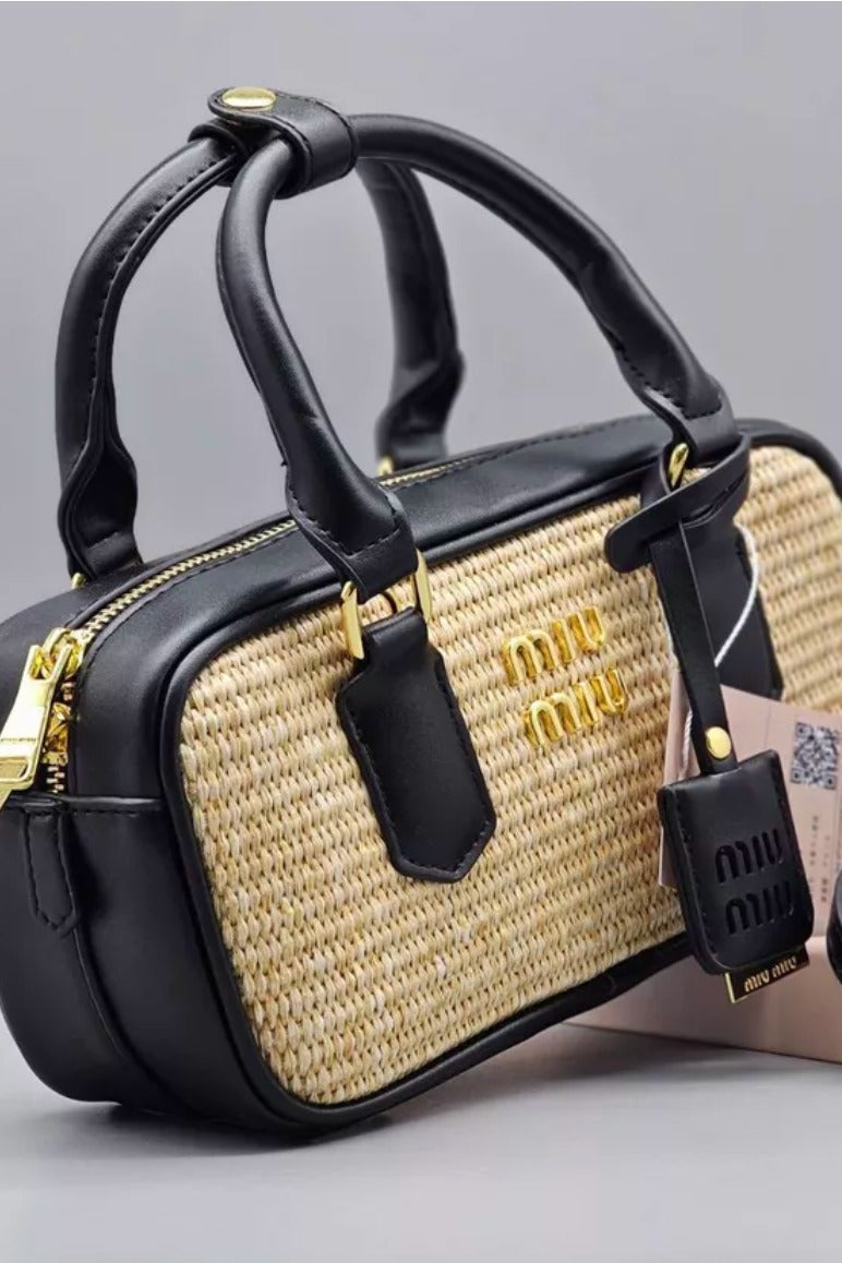 مياو مياو حقيبة يد MIU Bowling Pleated Vintage Top مع حزام كروس بودي وحقيبة كتف - Image 2