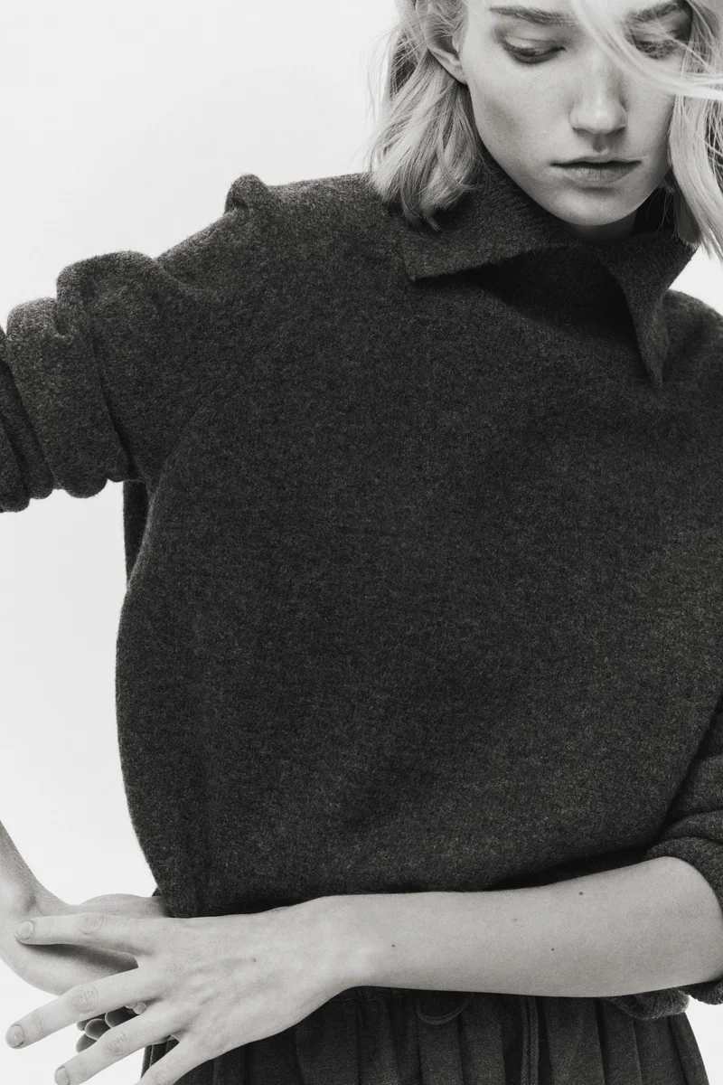 اتش اند ام كنزة بياقة بولو