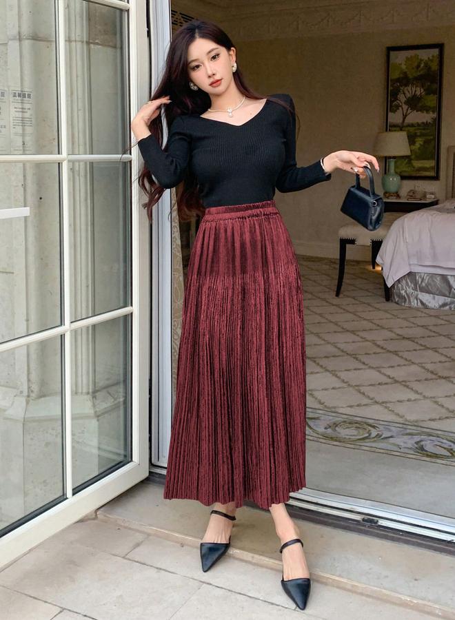 Take Two Solid Elastic Waist Pleated Detail A-Line Maxi Skirt - Image 4
