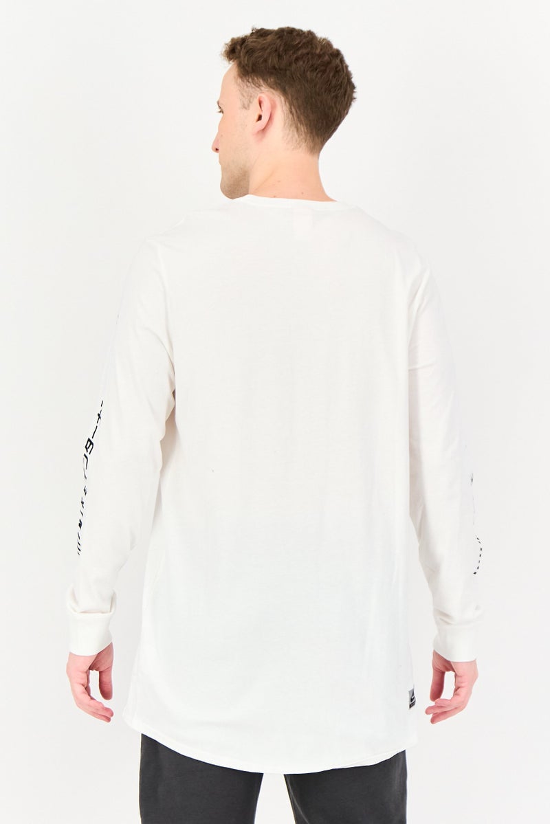 Nike Men Sportswear Fit Long Sleeve Outdoor T-Shirt, White - Image 3