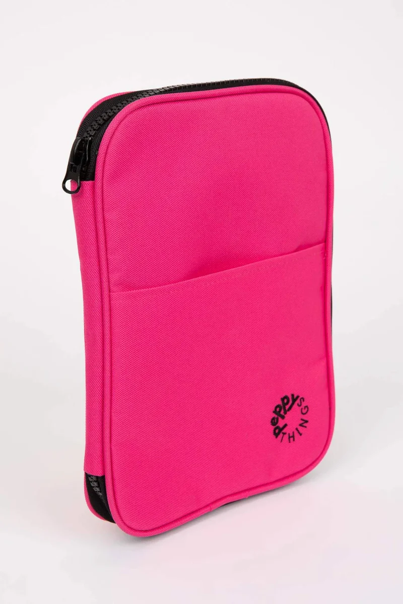 ديفاكتو Peppythings x DeFacto Tablet Bag