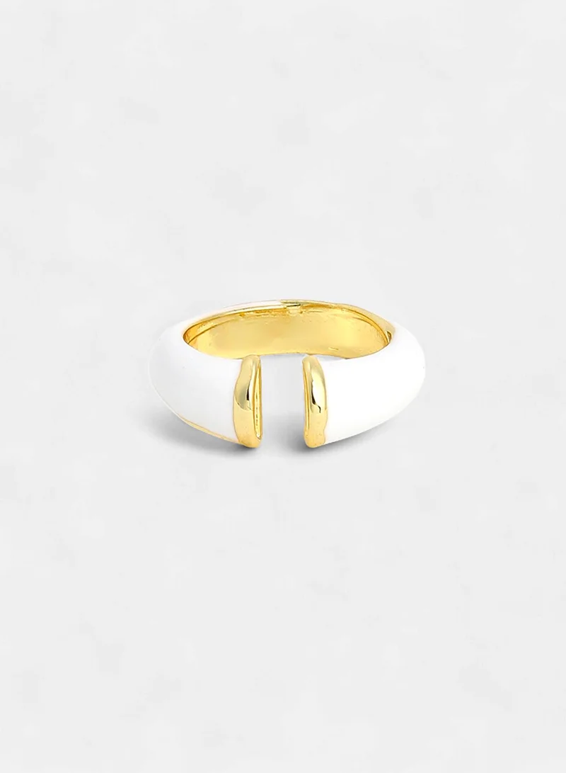 SOHI Adjustable Contemporary Artificial Finger Ring Jewellery