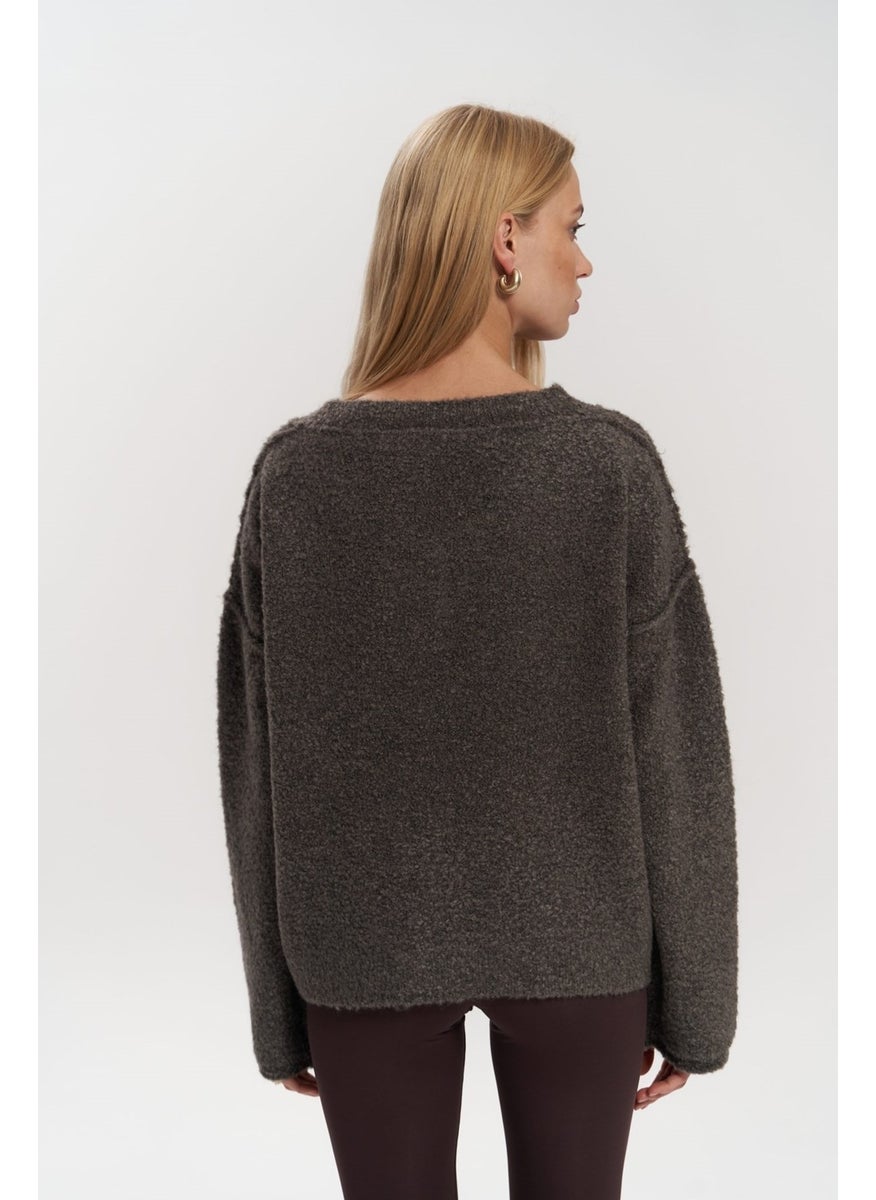 Peoria Neck Detail V Neck Brown Knitted Sweater - pzsku/Z5A2C64F2AE82DC8CF79FZ/45/_/1741093581/26c878f4-a7b8-4f68-8dce-a8a9206f4a2d