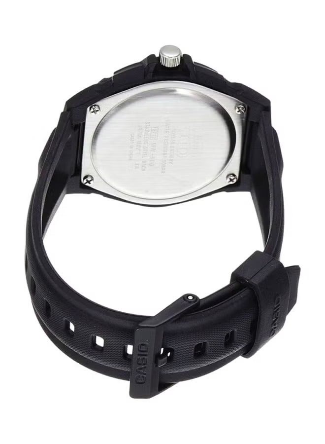 كاسيو ساعة انالوج للرجال من كاسيو بسوار من الراتنج الأسود، مقاومة للماء حتى عمق 100 متر، عرض للتاريخ، حركة كوارتز، تصميم متين، عقارب مضيئة، مثالية للاستخدام الخارجي واليومي، هدية مثالية للرجال والمراهقين - Image 2