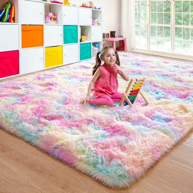 WASHABLE NONSLIP AREA RUG SOFT RAINBOW AREA RUG FOR GIRLS ROOM CHILDRENS PLAY MAT BABY GIRL BEDROOM NURSERY HOME BEDROOM 4FT X 6FT TIEDYED RAINBOW