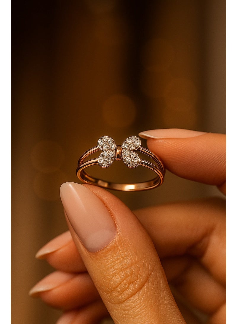 ثري دايموندز خاتم فراشة للسيدات مطلي بالذهب عيار 18 - تصميم مزدوج بلمسات من أحجار الزركون، مظهر أنيق وأنثوي، علبة هدايا فاخرة - Image 3