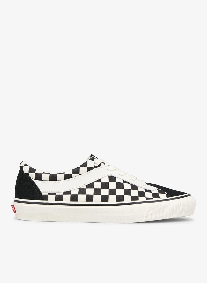 Men's Checkerboard Bold NI Shoe