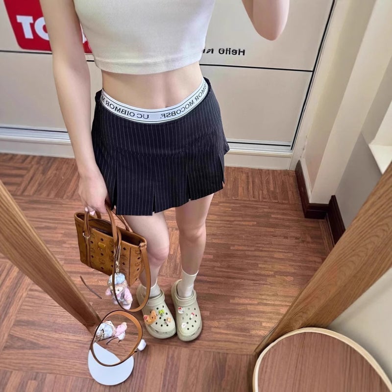 تنورة قصيرة مخططة مطوية على شكل حرف A للنساء، خصر منخفض، ضيقة، أسلوب حار وحلو - Image 1
