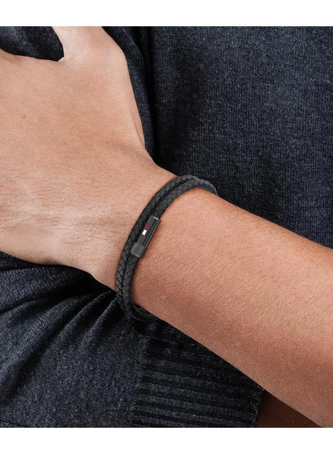 TOMMY HILFIGER Tommy Hilfiger Jewelry Men's Bracelet with Double-Wrap Braided Black Leather - 2790262S