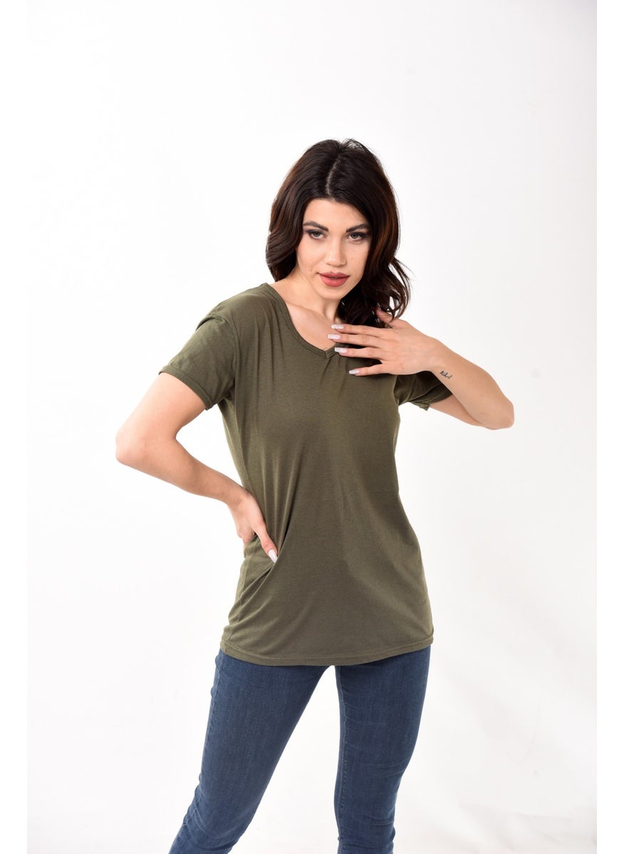 Belifanti Collection تي شيرت نسائي أساسي بفتحة رقبة على شكل حرف V من مجموعة Belifanti باللون الكاكي  - Image 5