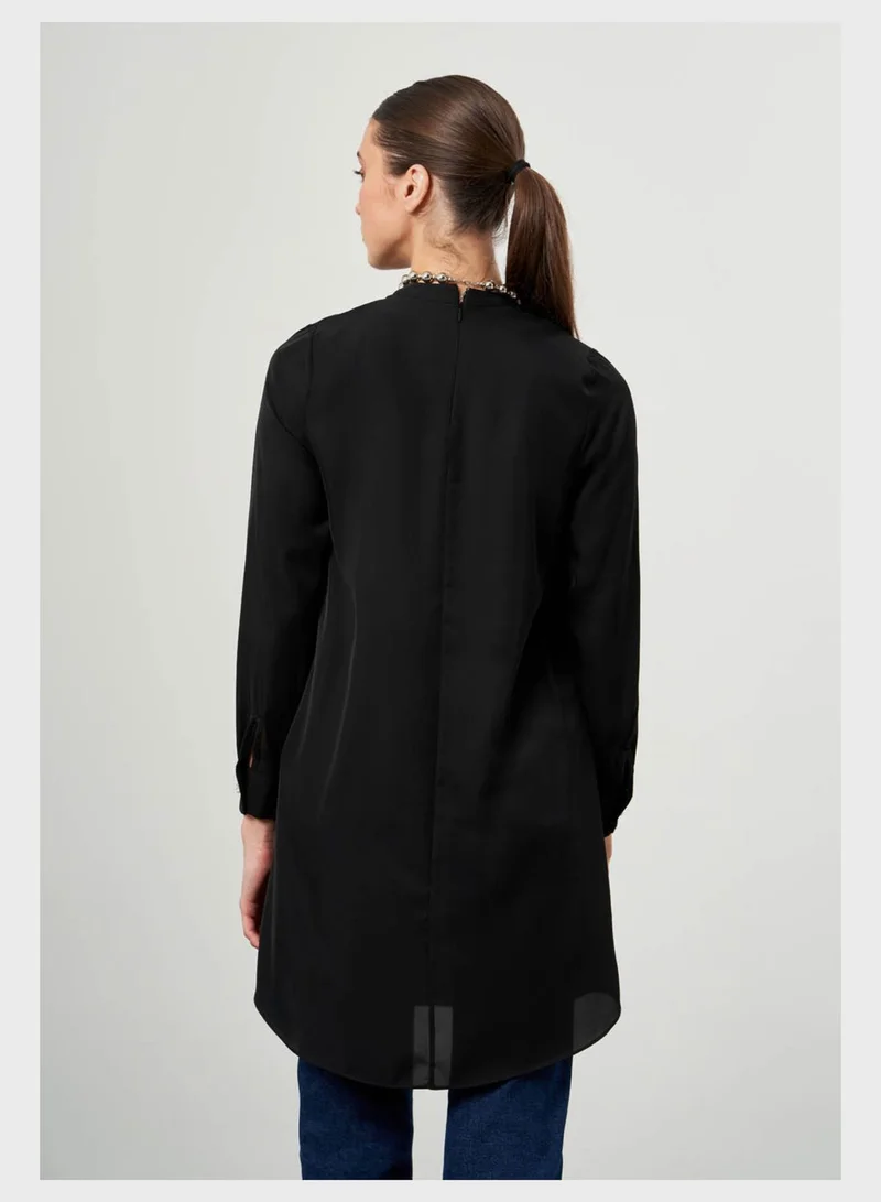 MIZALLE Crew Neck Top