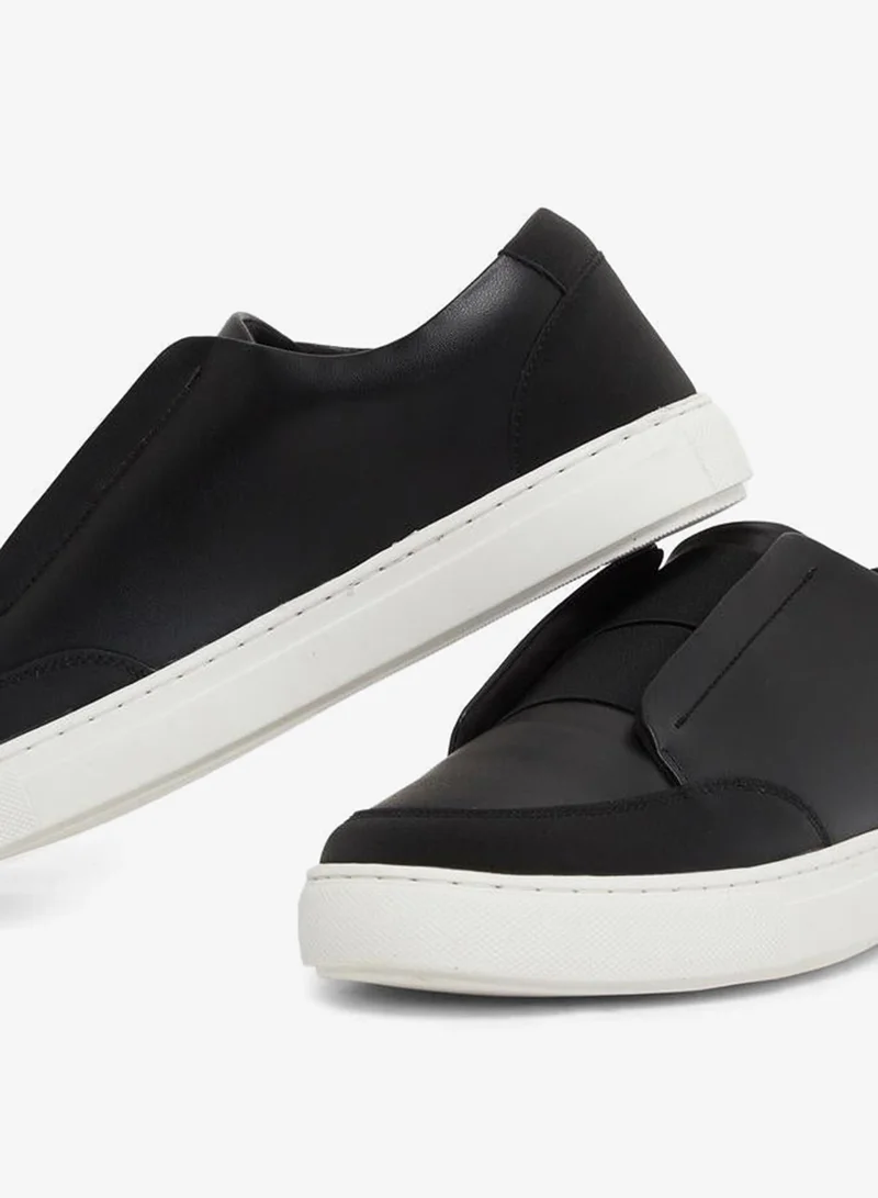 Styli Men Black Solid Lace Up Sneakers