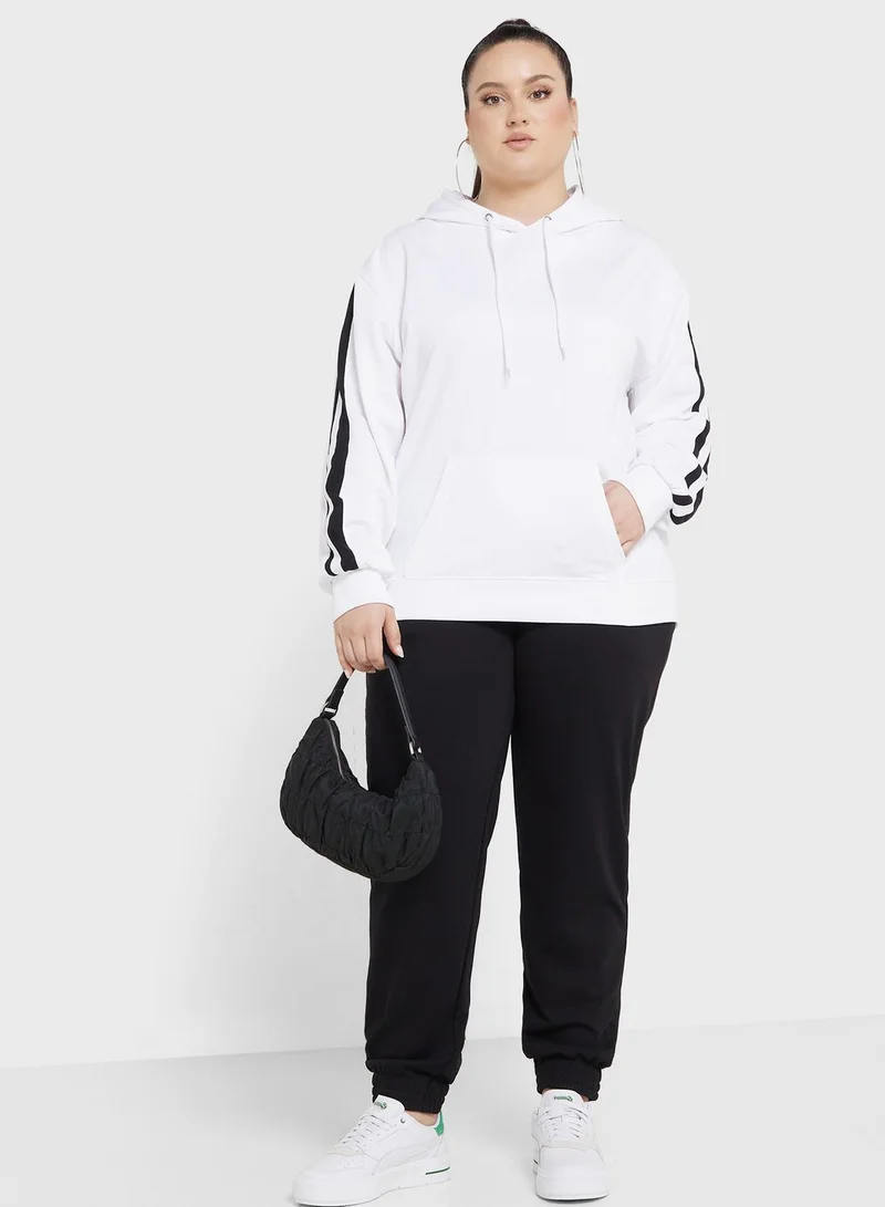 جينجر بلس Contrast Side Paneled Pocket Hoodie