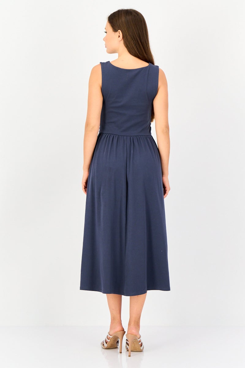 bebe Women Solid Midi Dress, Grey  - Image 2