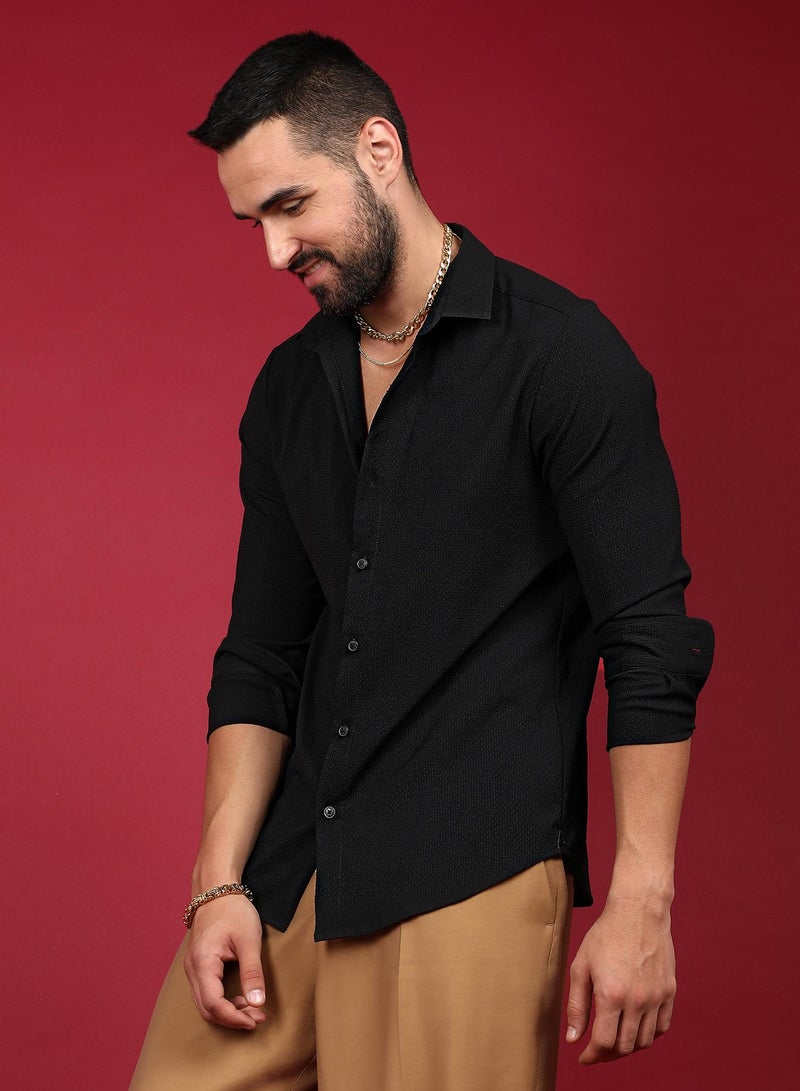 Campus Sutra Men's Midnight Black Embossed Micro Check Shirt  - Image 2