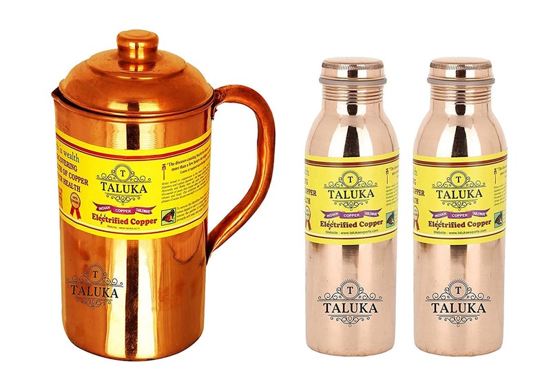 Taluka إبريق نحاسي عادي تالوكه سعة 1500 مل مع زجاجتي ماء سعة 800 مل | مجموعة أدوات المائدة المنزلية والفندقية من 3 قطع - Image 1