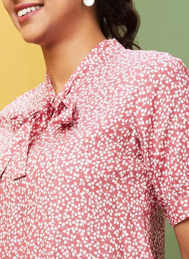 globus Globus Printed Tie-Up Neck Short Sleeve Top